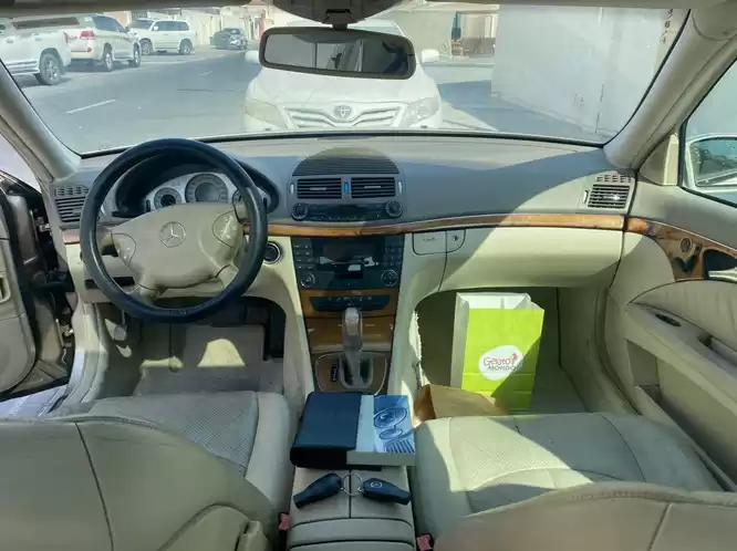 استفاده شده Mercedes-Benz 240 برای فروش که در دوحه #5053 - 1  image 